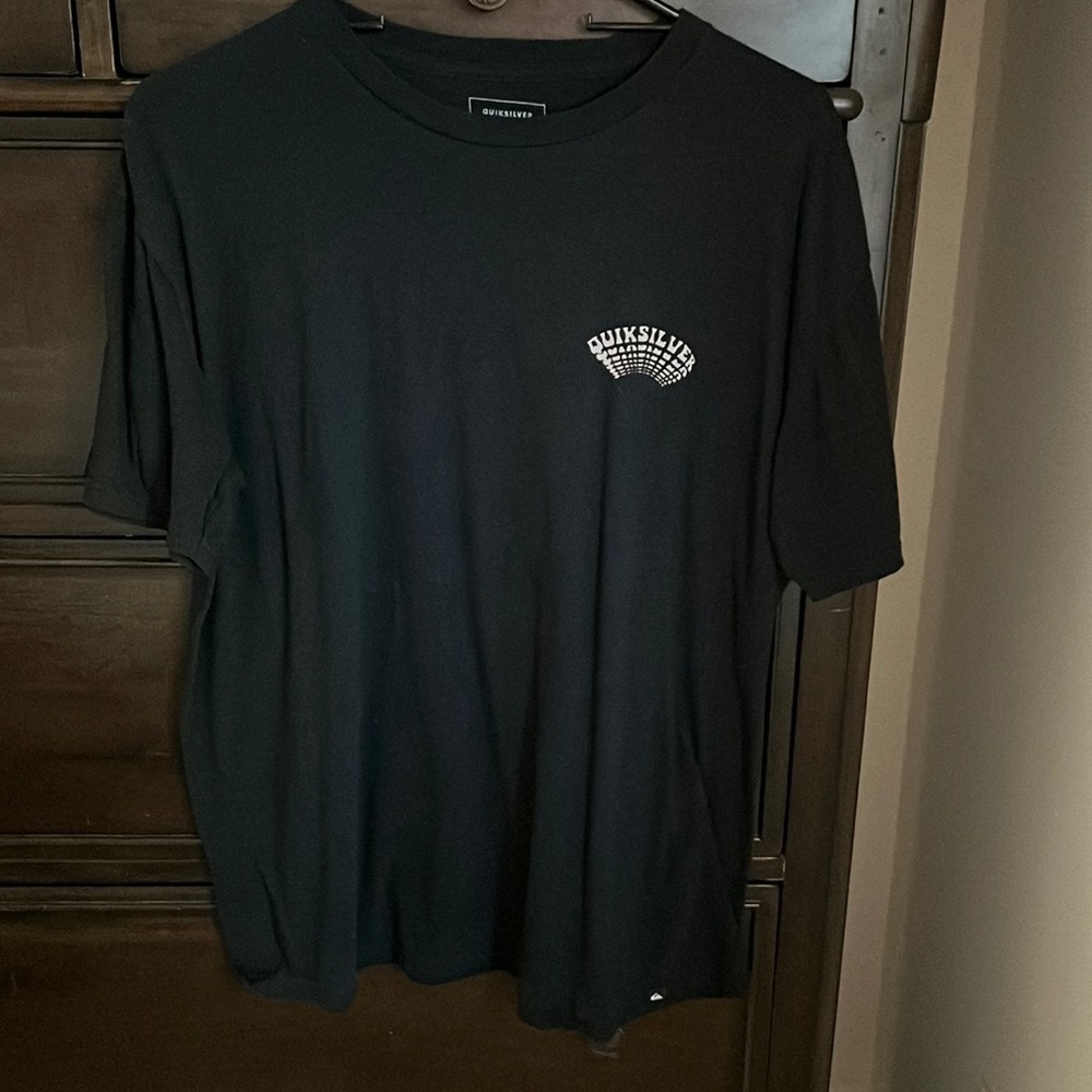 Quiksilver black T Shirt